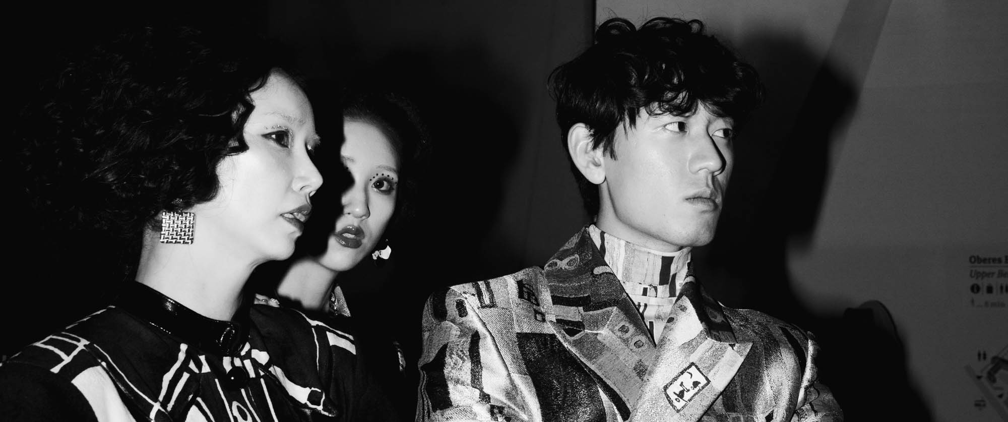 Behind the Scenes BTS Lie Sangbong Fashion Show 